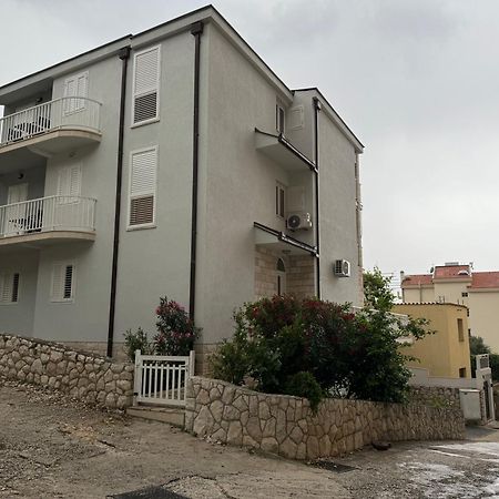 House 100M From The Beach With Free Parking And Breakfast Башка-Вода Екстер'єр фото