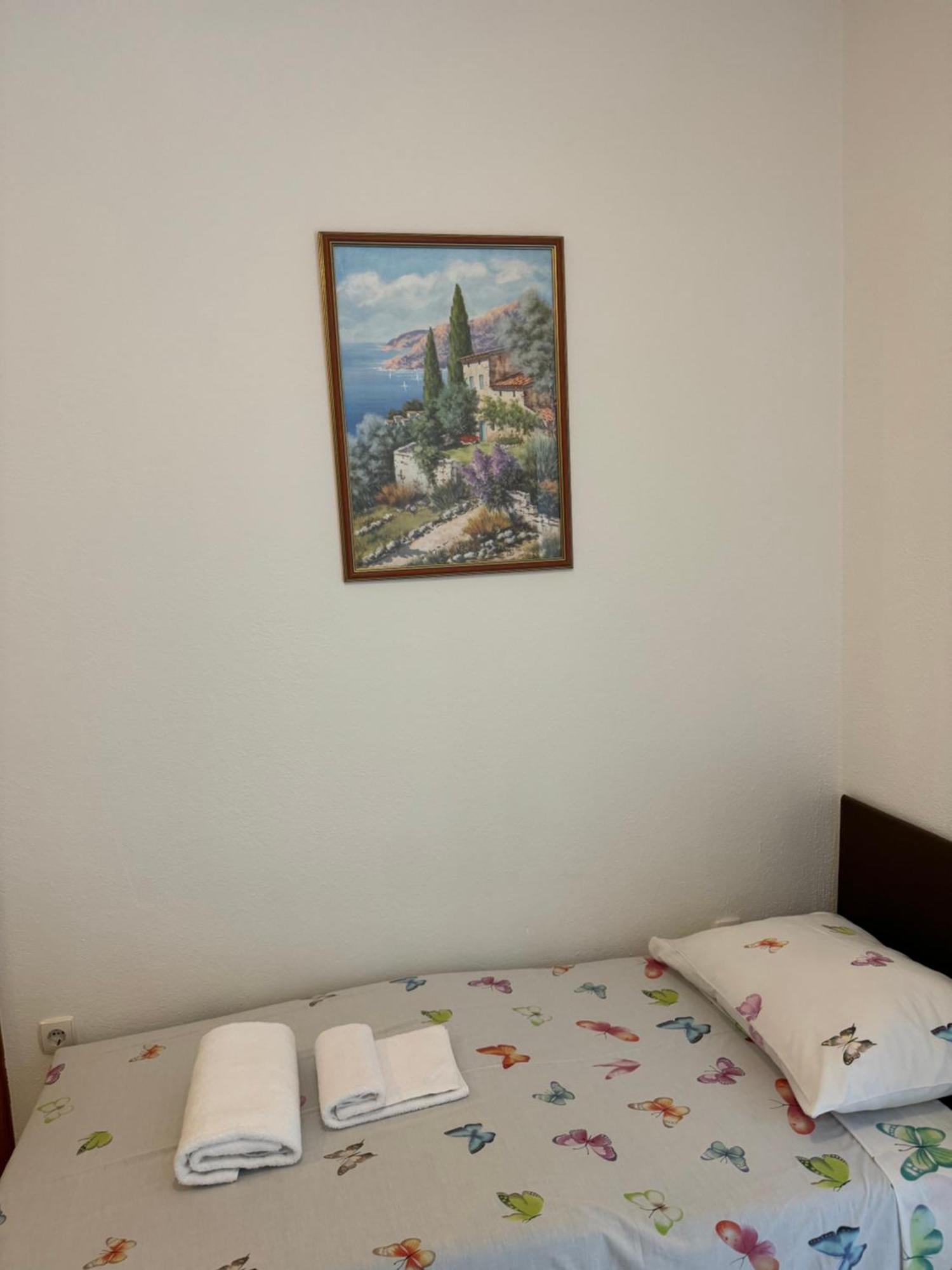 House 100M From The Beach With Free Parking And Breakfast Башка-Вода Екстер'єр фото