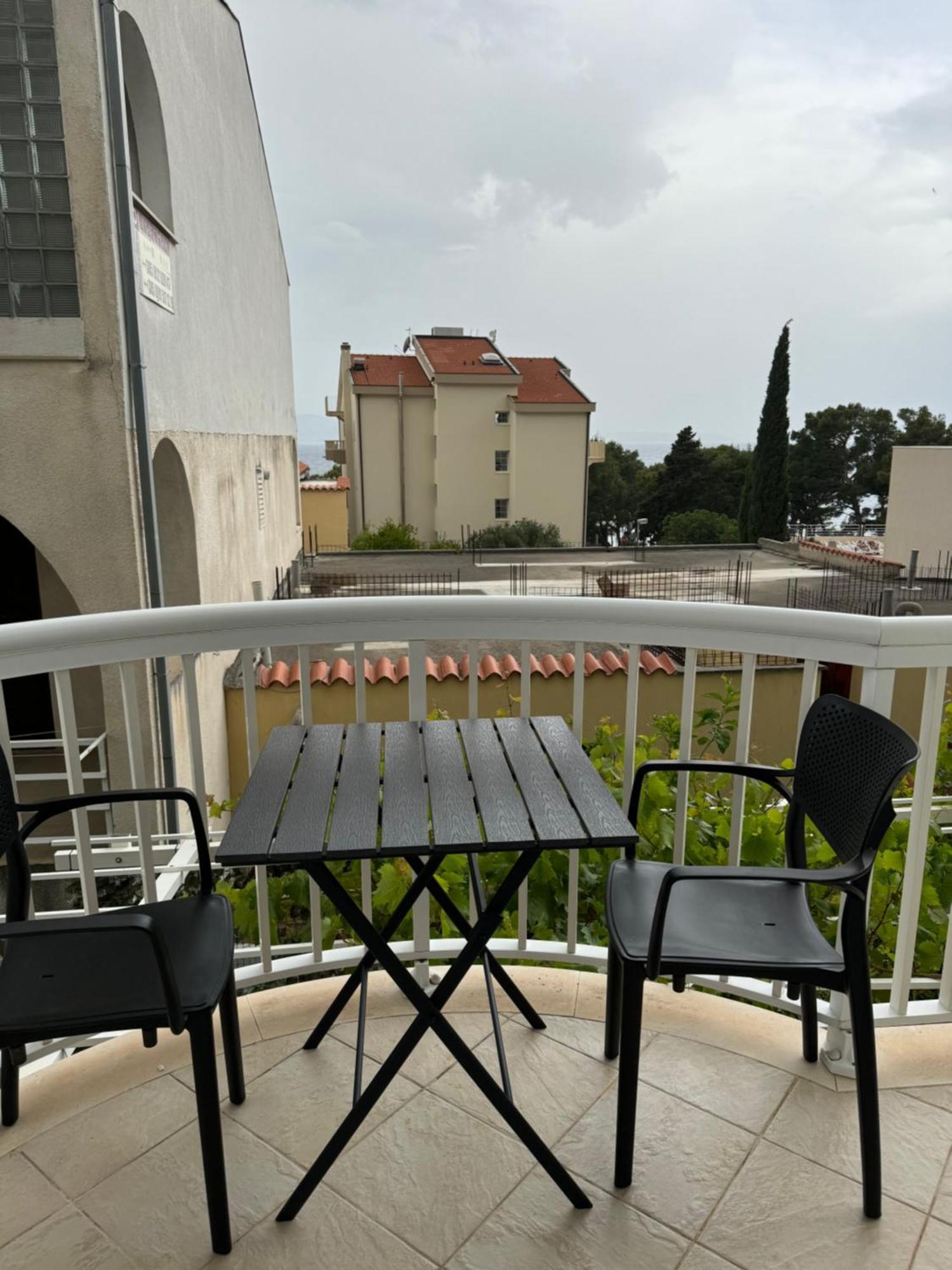 House 100M From The Beach With Free Parking And Breakfast Башка-Вода Екстер'єр фото