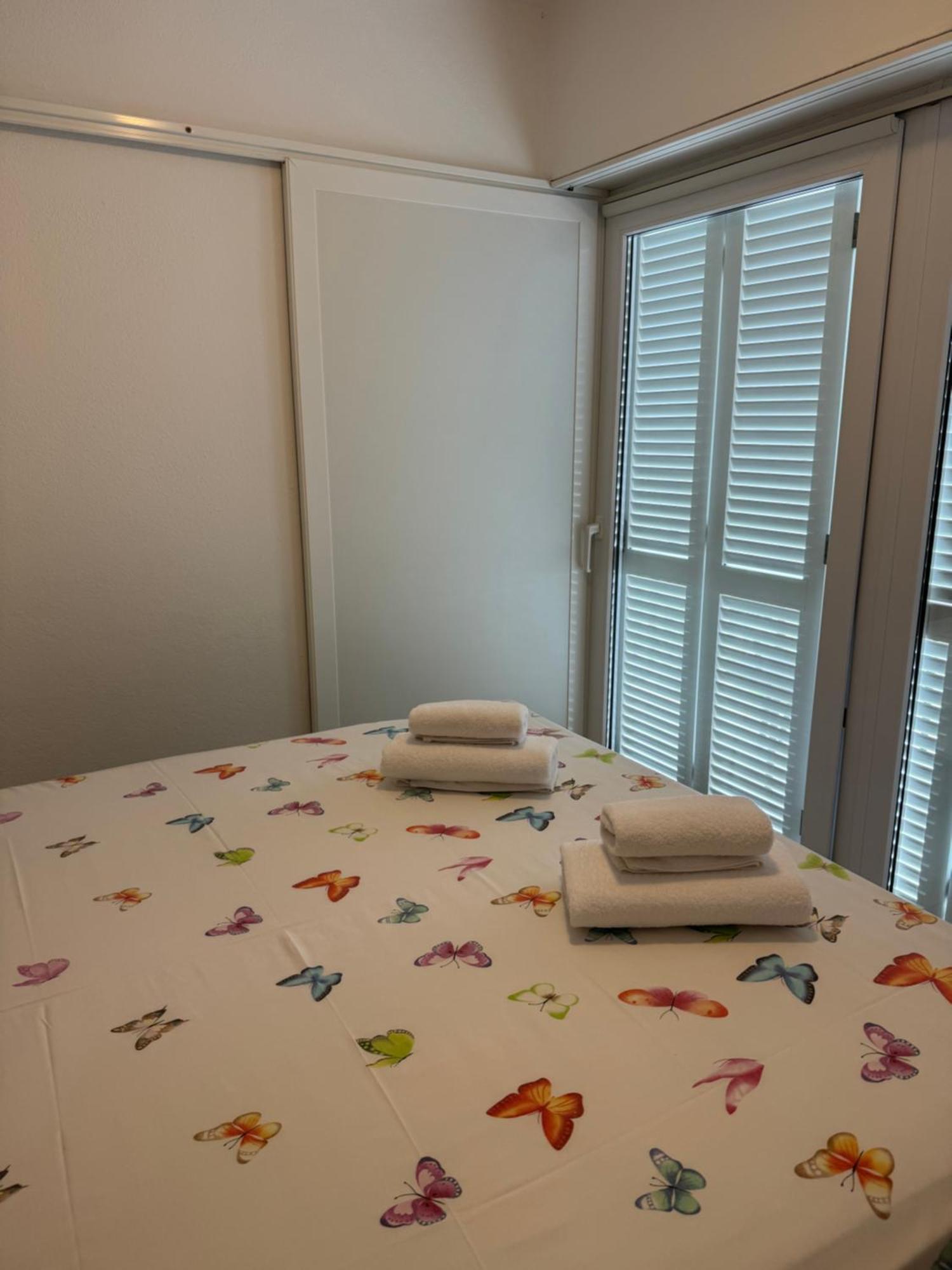 House 100M From The Beach With Free Parking And Breakfast Башка-Вода Екстер'єр фото
