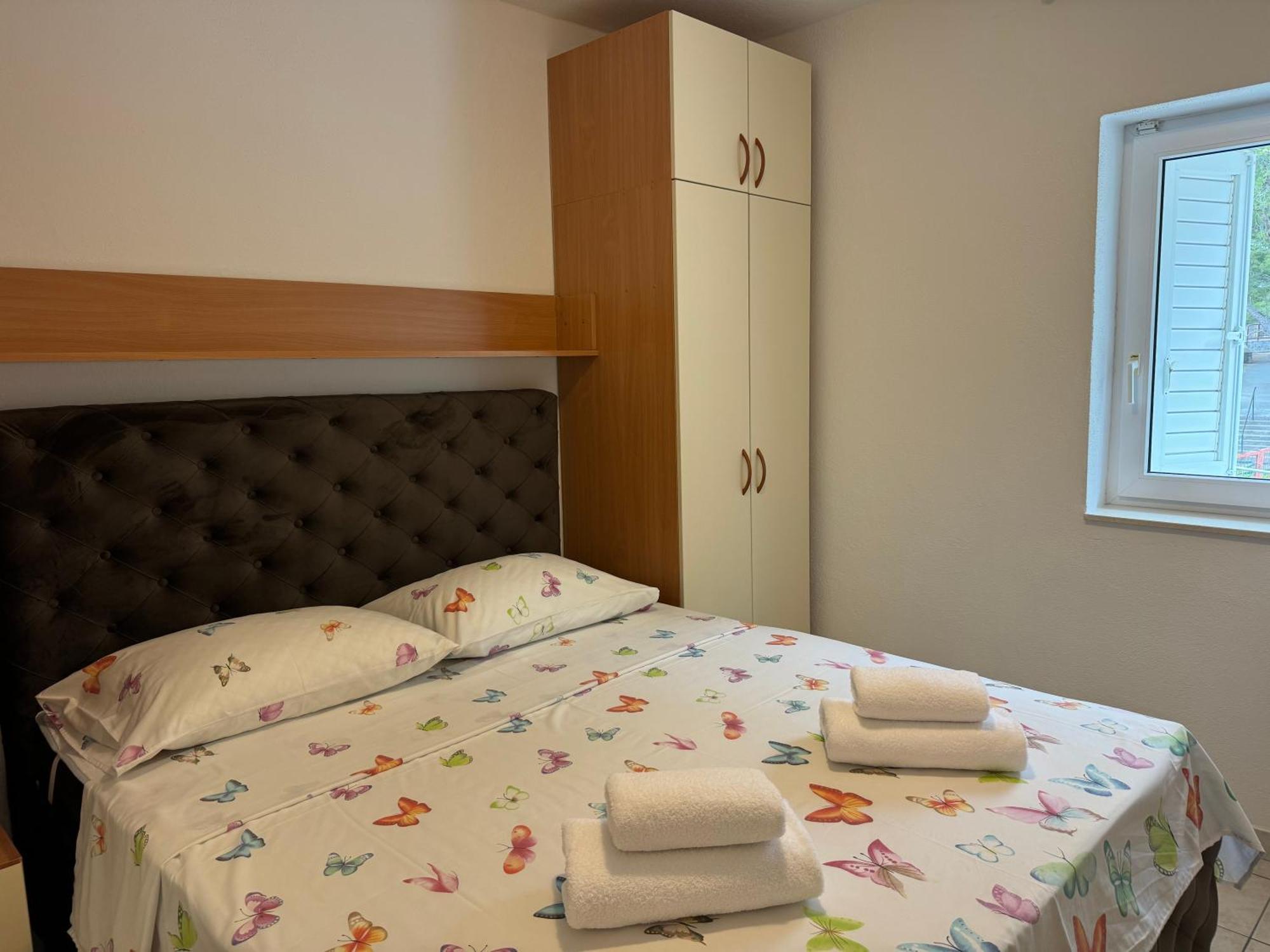 House 100M From The Beach With Free Parking And Breakfast Башка-Вода Екстер'єр фото
