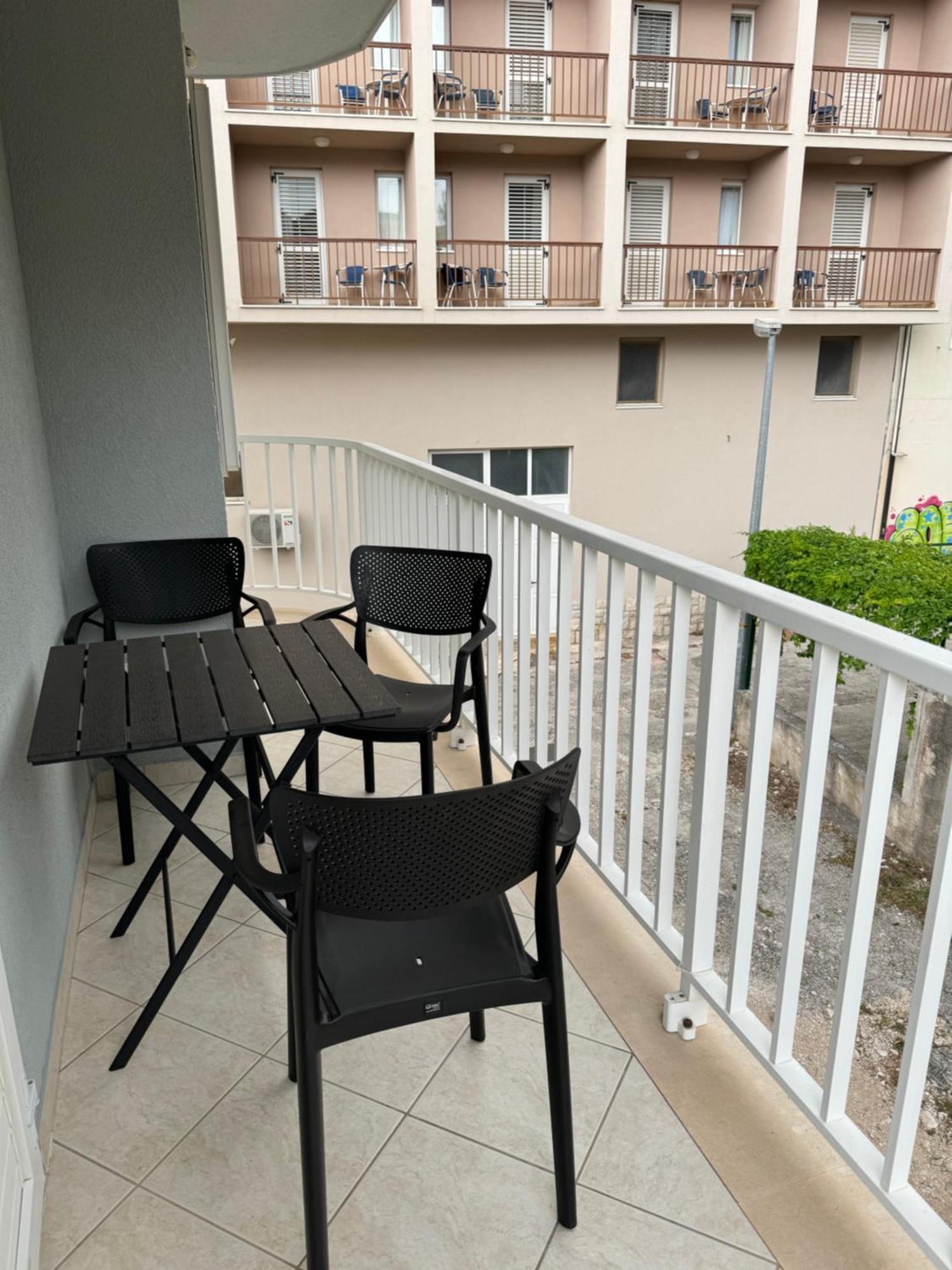 House 100M From The Beach With Free Parking And Breakfast Башка-Вода Екстер'єр фото